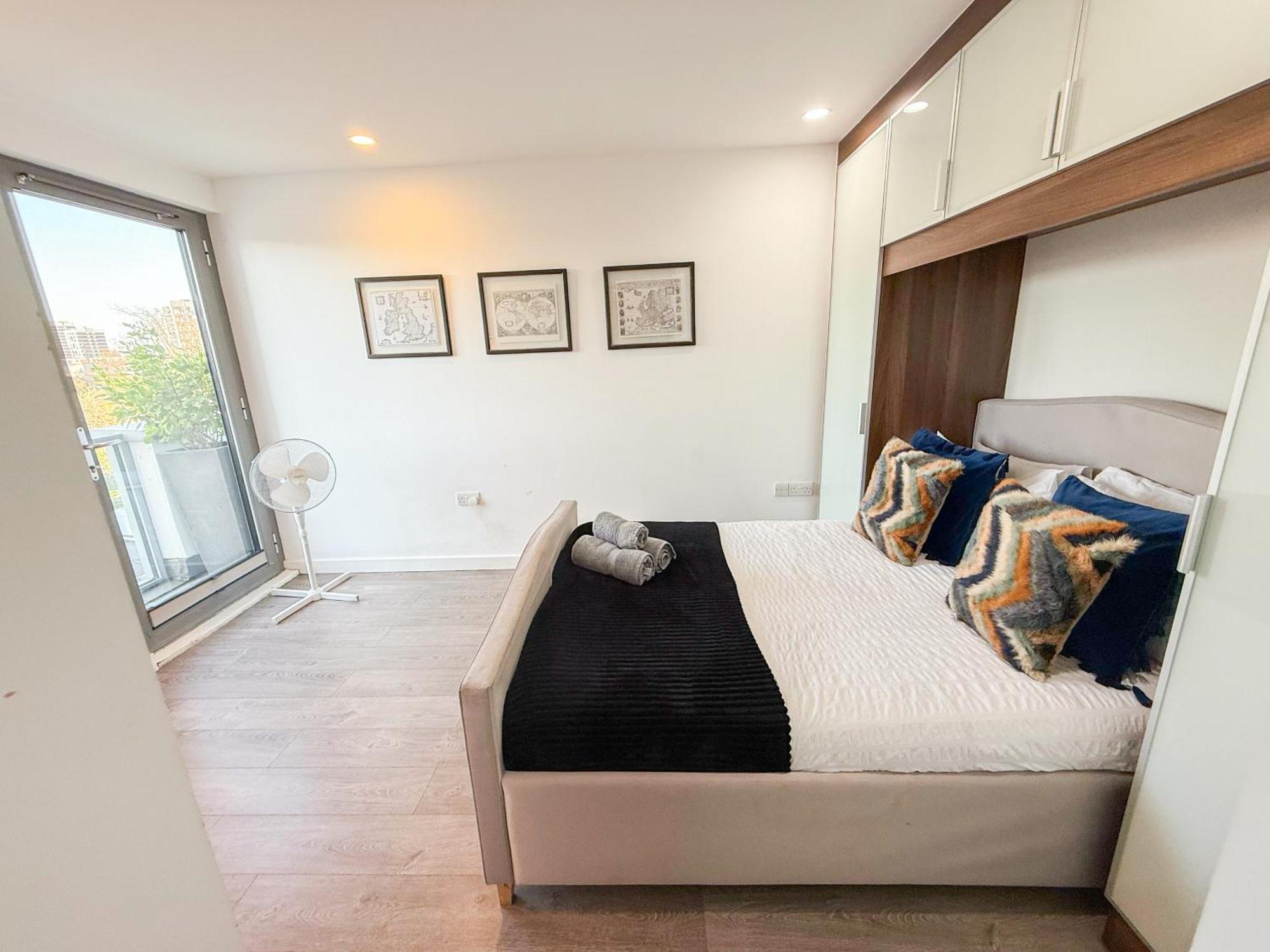 Contemporary With Private Terraces In Shoreditch, Hoxton, Islington Apartamento