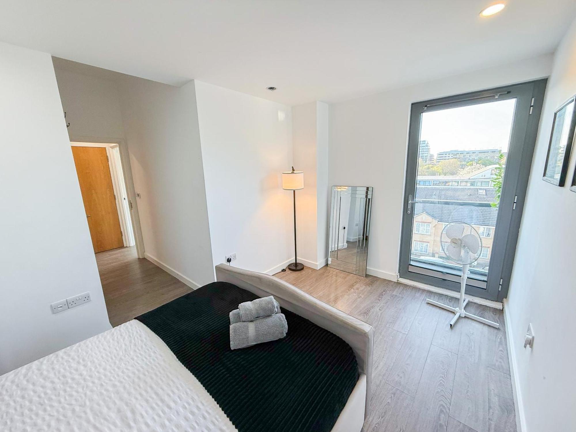 Apartamento Contemporary With Private Terraces In Shoreditch, Hoxton, Islington