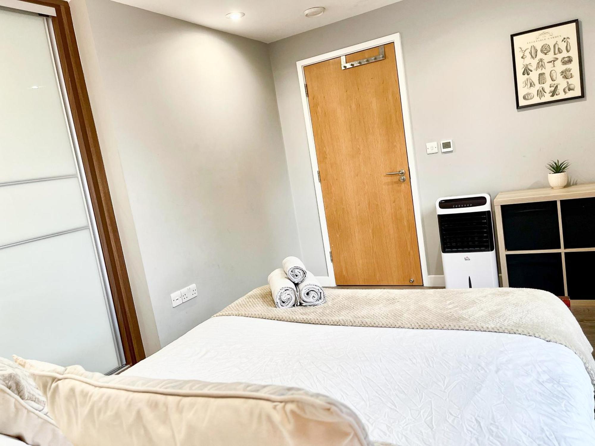 Contemporary With Private Terraces In Shoreditch, Hoxton, Islington Londres