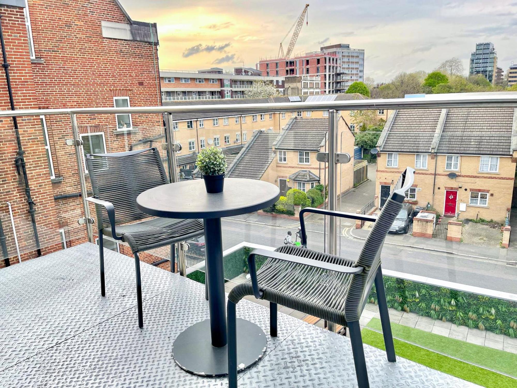 Contemporary With Private Terraces In Shoreditch, Hoxton, Islington Apartamento Londres