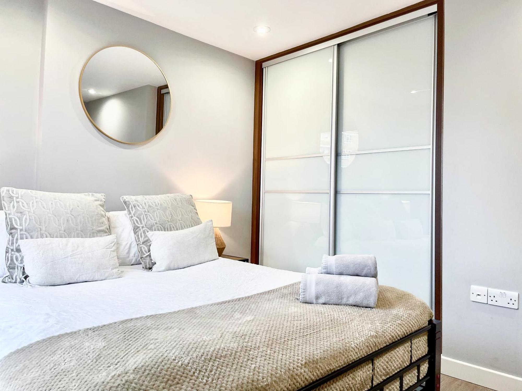 Contemporary With Private Terraces In Shoreditch, Hoxton, Islington Apartamento *